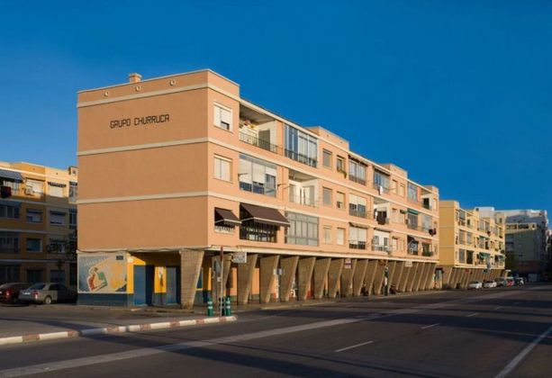 Foto 1 de Piso en venta en Nuevo Centro de 2 habitaciones con terraza