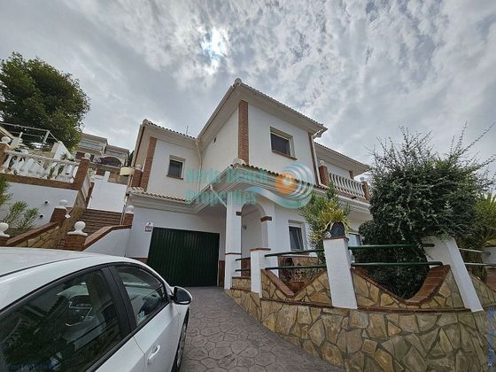 Foto 1 de Venta de casa en Camino Algarrobo - Las Arenas de 4 habitaciones con piscina y garaje