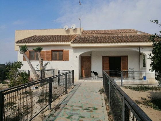 Foto 2 de Chalet en venta en La Alcayna de 6 habitaciones con terraza y piscina