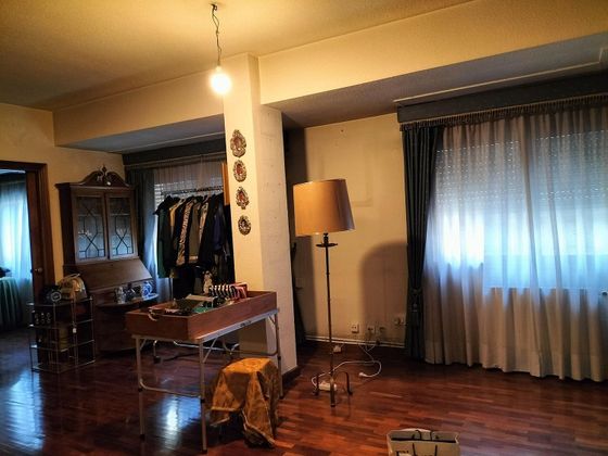 Foto 2 de Pis en venda a Centro - Murcia de 5 habitacions amb calefacció i ascensor