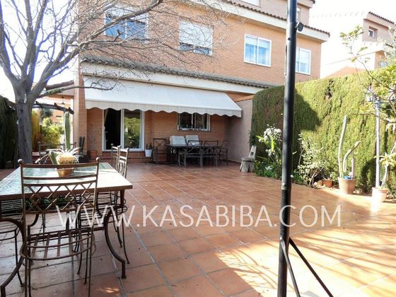 Foto 2 de Venta de casa en Mas Camarena de 4 habitaciones con terraza y piscina