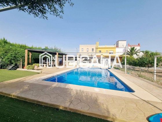 Foto 1 de Casa rural en venta en Alboraya Centro de 12 habitaciones con terraza y piscina