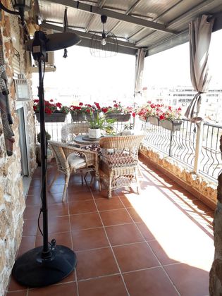 Foto 1 de Ático en venta en La Roqueta de 2 habitaciones con terraza y aire acondicionado