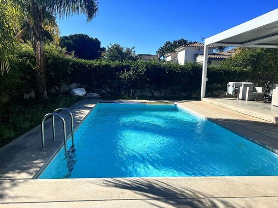 Foto 2 de Xalet en lloguer a urbanización Linda Vista Playa de 5 habitacions amb terrassa i piscina