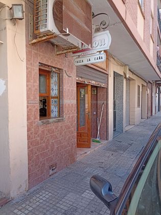 Foto 1 de Local en venda a calle Rotova amb terrassa i aire acondicionat