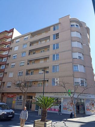 Foto 1 de Piso en venta en plaza De L'exèrcit Espanyol de 2 habitaciones con garaje y balcón