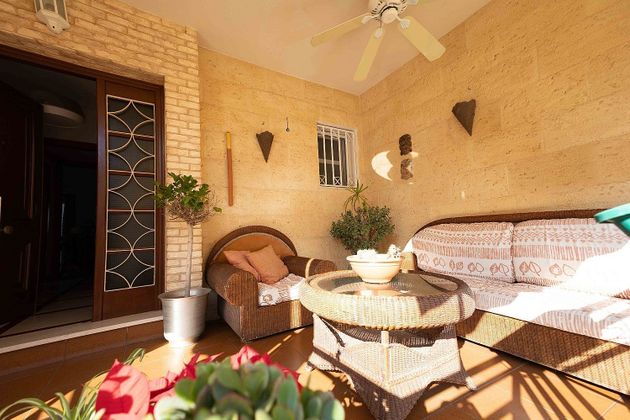 Foto 2 de Xalet en venda a Melilla de 5 habitacions amb terrassa i piscina