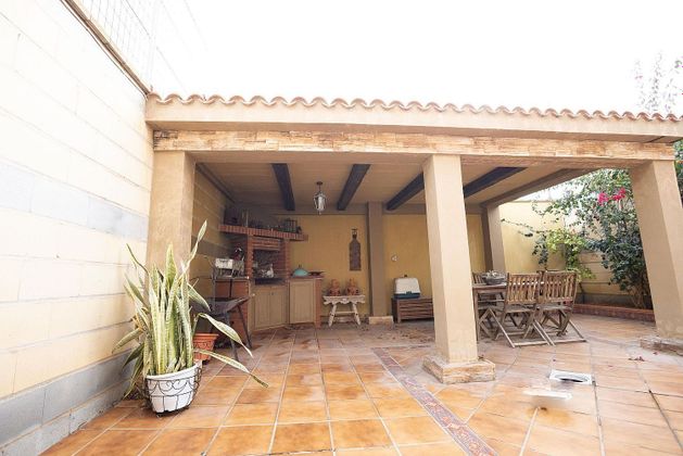 Foto 1 de Casa en venta en Melilla de 4 habitaciones con terraza y piscina