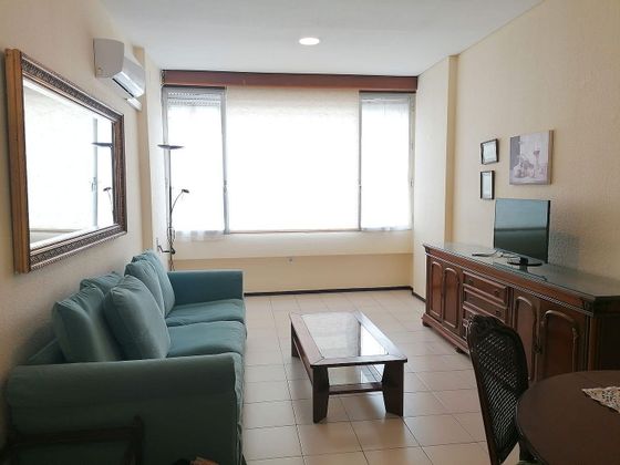 Foto 1 de Pis en lloguer a Encarnación - Regina de 1 habitació amb mobles i aire acondicionat