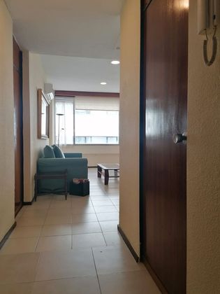 Foto 2 de Pis en lloguer a Encarnación - Regina de 1 habitació amb mobles i aire acondicionat