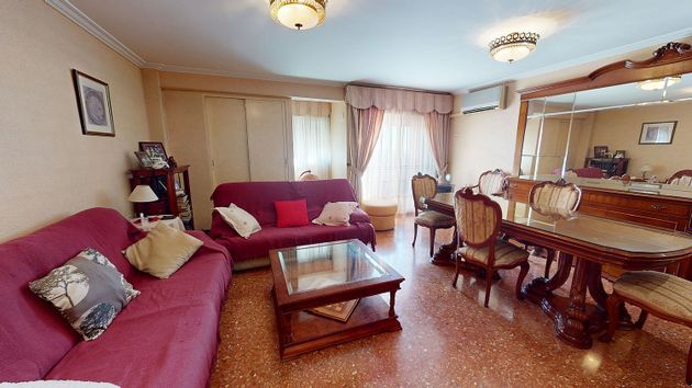 Foto 1 de Piso en venta en Sedaví de 3 habitaciones con balcón y ascensor