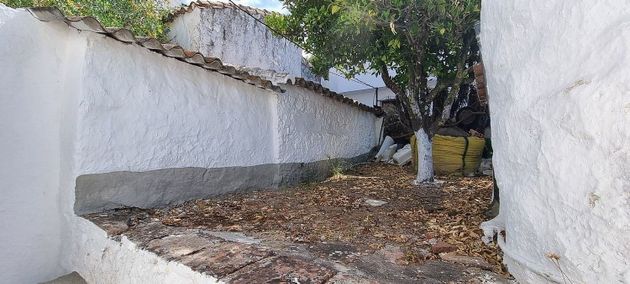 Foto 2 de Venta de casa adosada en Gaucín de 2 habitaciones con terraza y piscina