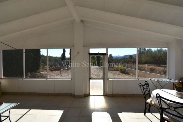 Foto 2 de Casa rural en venda a Benigánim de 3 habitacions amb terrassa i jardí