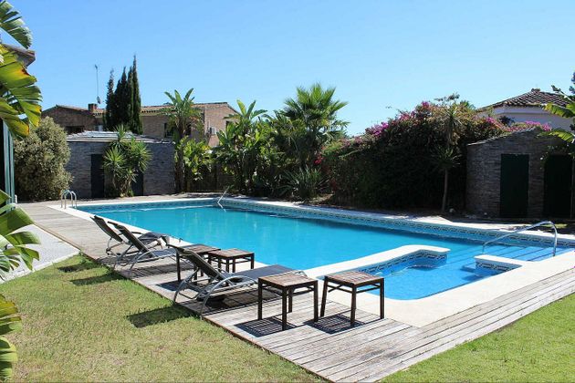 Foto 1 de Xalet en venda a Mairena del Aljarafe de 8 habitacions amb terrassa i piscina