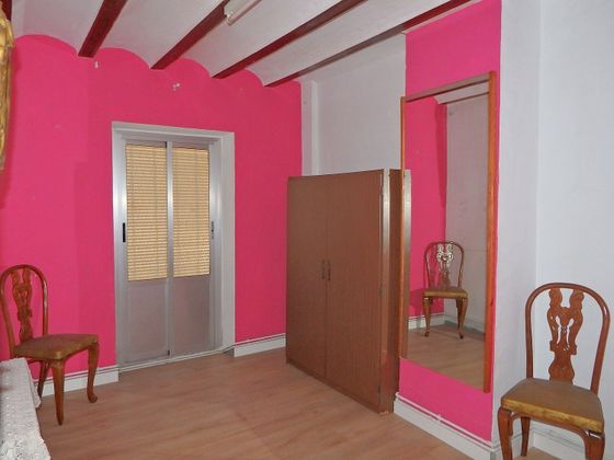 Foto 2 de Casa en venda a calle Peñuela de 3 habitacions amb balcó i calefacció