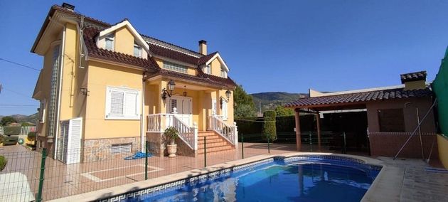 Foto 1 de Chalet en venta en Santo Angel de 5 habitaciones con terraza y piscina
