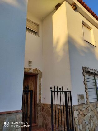 Foto 1 de Casa en venda a Mirandilla de 4 habitacions amb terrassa i balcó