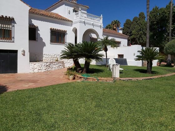 Foto 2 de Xalet en lloguer a Montemar de 4 habitacions amb terrassa i piscina