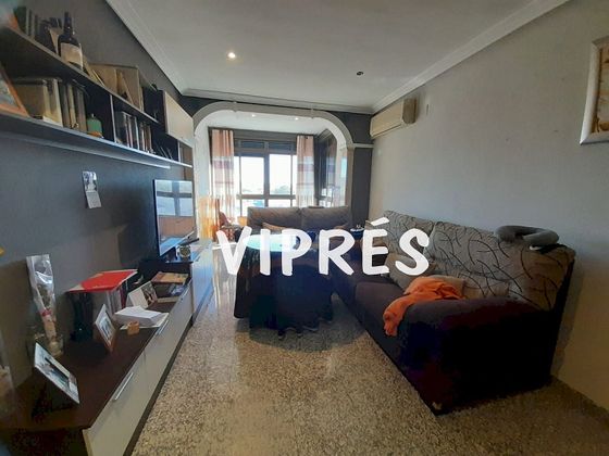 Foto 2 de Piso en venta en La Cañada de 3 habitaciones con terraza y garaje