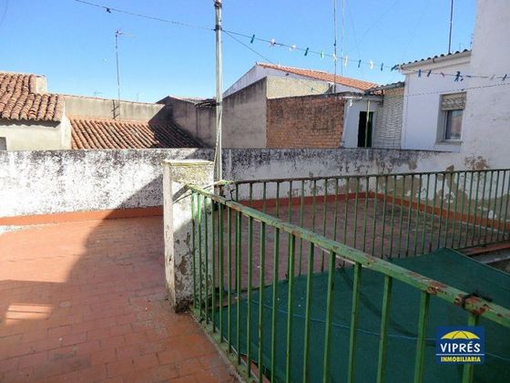 Foto 1 de Casa en venda a Casar de Cáceres de 5 habitacions amb terrassa