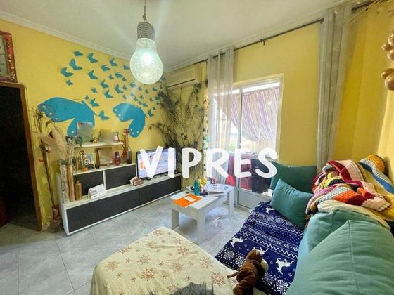 Foto 1 de Pis en venda a Nuevo Cáceres de 3 habitacions amb balcó