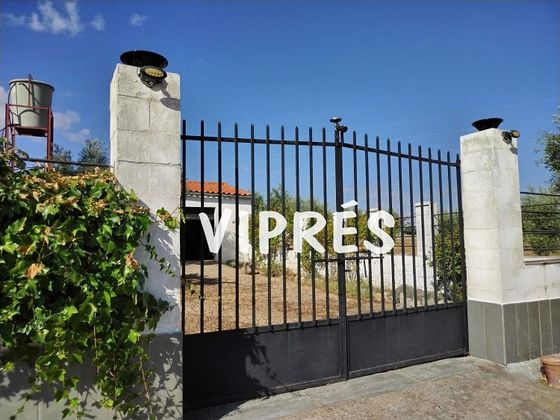 Foto 1 de Casa en venda a Valverde de Mérida de 2 habitacions amb piscina i garatge
