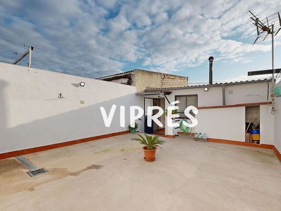 Foto 1 de Casa en venta en Arroyo de San Serván de 3 habitaciones con terraza y aire acondicionado