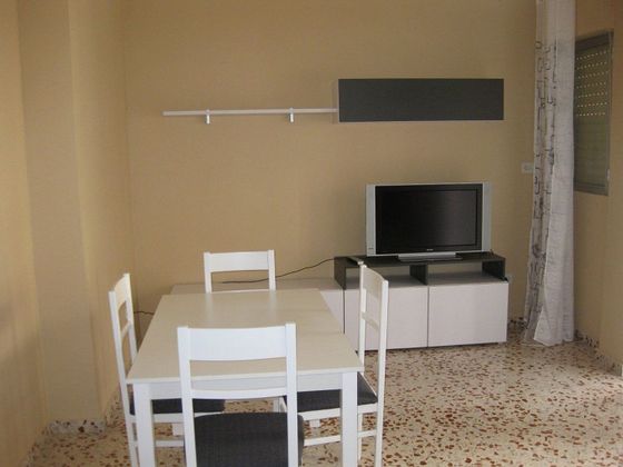 Foto 2 de Venta de piso en Huétor Tájar de 3 habitaciones y 95 m²