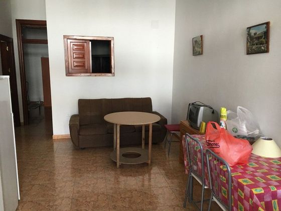 Foto 1 de Venta de piso en Huétor Tájar de 3 habitaciones con terraza y garaje