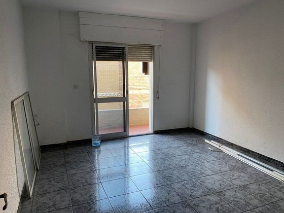 Foto 2 de Venta de piso en Huétor Tájar de 4 habitaciones con calefacción y ascensor