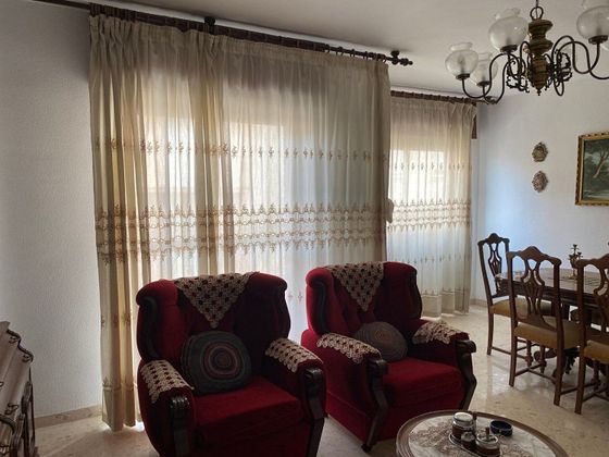 Foto 1 de Pis en venda a Huétor Tájar de 3 habitacions amb terrassa i calefacció