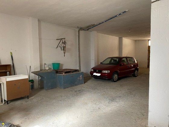 Foto 1 de Venta de piso en Huétor Tájar de 1 habitación y 176 m²