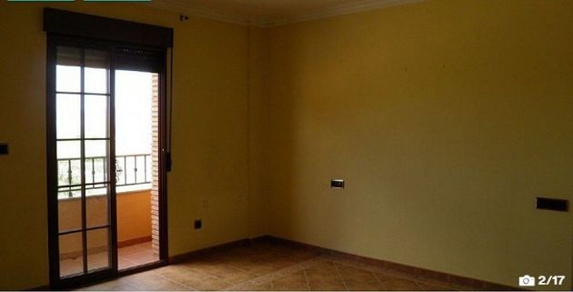 Foto 2 de Casa adossada en venda a Moraleda de Zafayona de 3 habitacions amb terrassa i garatge