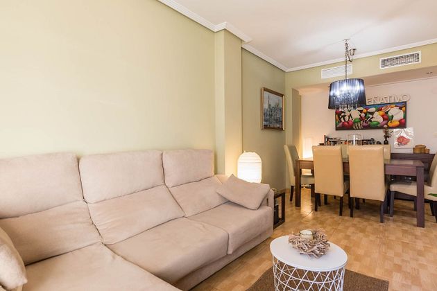 Foto 1 de Piso en venta en Alberca de 2 habitaciones con balcón y aire acondicionado