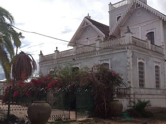 Foto 1 de Casa rural en venda a Huévar del Aljarafe de 5 habitacions amb terrassa i piscina