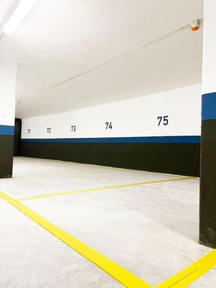 Foto 2 de Alquiler de garaje en calle Piedra Santa de 16 m²