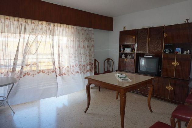 Foto 1 de Pis en venda a Santiago de la Ribera de 4 habitacions amb terrassa i balcó