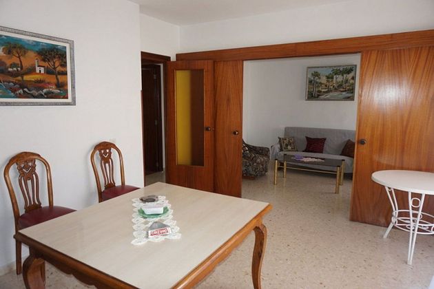 Foto 2 de Pis en venda a Santiago de la Ribera de 4 habitacions amb terrassa i balcó