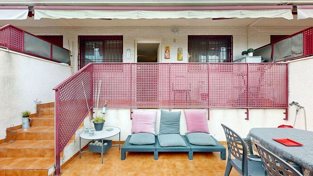 Foto 2 de Pis en venda a calle Catedrático José Meseguer de 2 habitacions amb terrassa i piscina