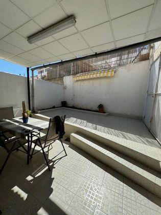 Foto 1 de Casa en venda a avenida De Los Jerónimos de 3 habitacions amb terrassa i balcó