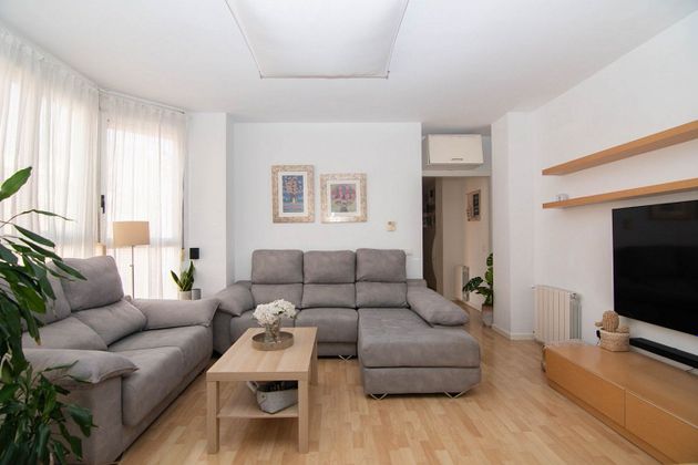Foto 2 de Venta de piso en Favara de 3 habitaciones con aire acondicionado y calefacción