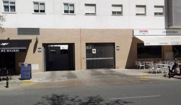 Foto 2 de Garatge en venda a El Cano - Los Bermejales de 12 m²