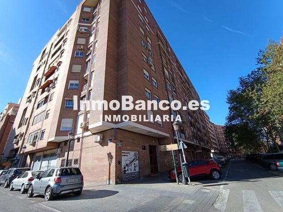 Foto 1 de Alquiler de piso en Sant Antoni de 4 habitaciones con garaje y balcón