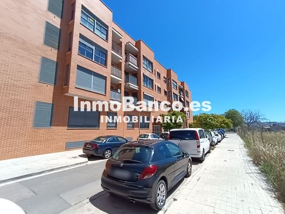Foto 1 de Piso en venta en calle Agent Tomás Catalán Simó de 3 habitaciones con terraza y garaje