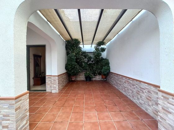 Foto 2 de Xalet en venda a Rinconada (La) de 3 habitacions amb terrassa i jardí