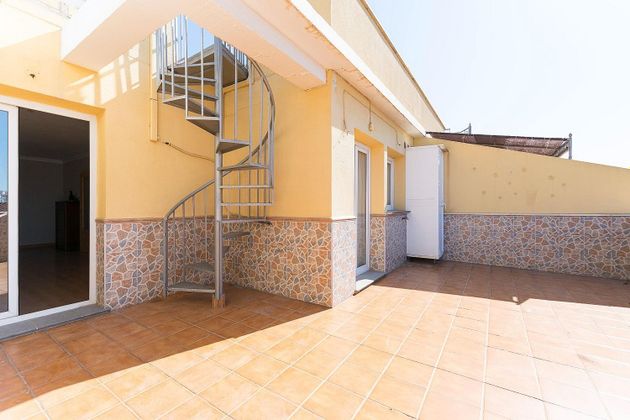 Foto 1 de Àtic en venda a Camino Viejo de Málaga de 4 habitacions amb terrassa i garatge