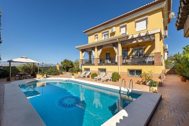 Foto 1 de Casa en venda a Gójar de 5 habitacions amb terrassa i piscina