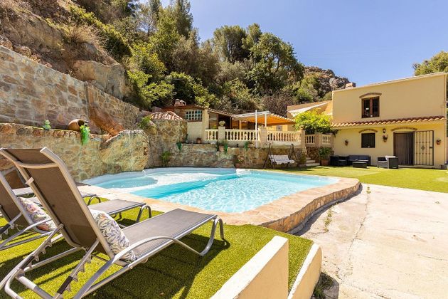 Foto 2 de Casa rural en venta en Lentegí de 3 habitaciones con terraza y piscina