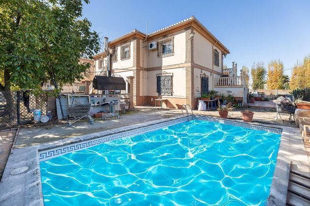 Foto 1 de Xalet en venda a calle Menorca de 4 habitacions amb terrassa i piscina