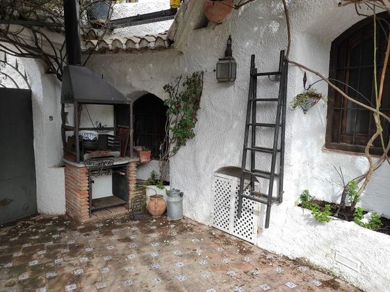 Foto 2 de Casa rural en venda a Barrio de la Vega de 1 habitació amb jardí i calefacció